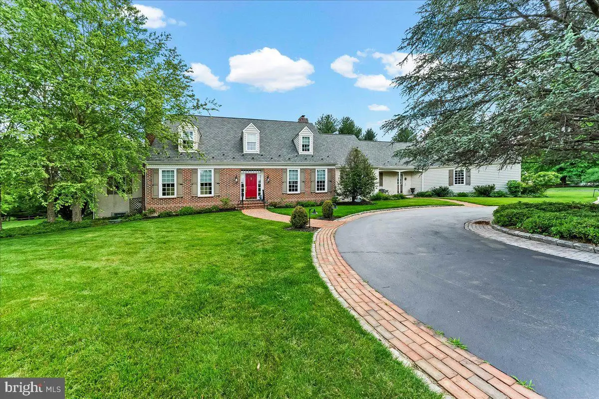 7 Bolingbroke Rd, West Chester, PA 19382 - #1