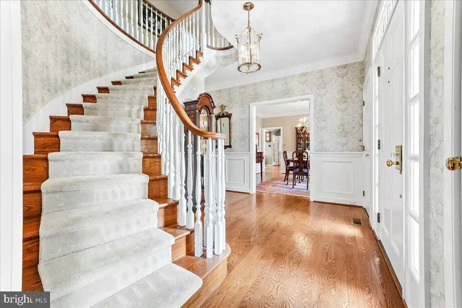 7 Bolingbroke Rd, West Chester, PA 19382 - #2