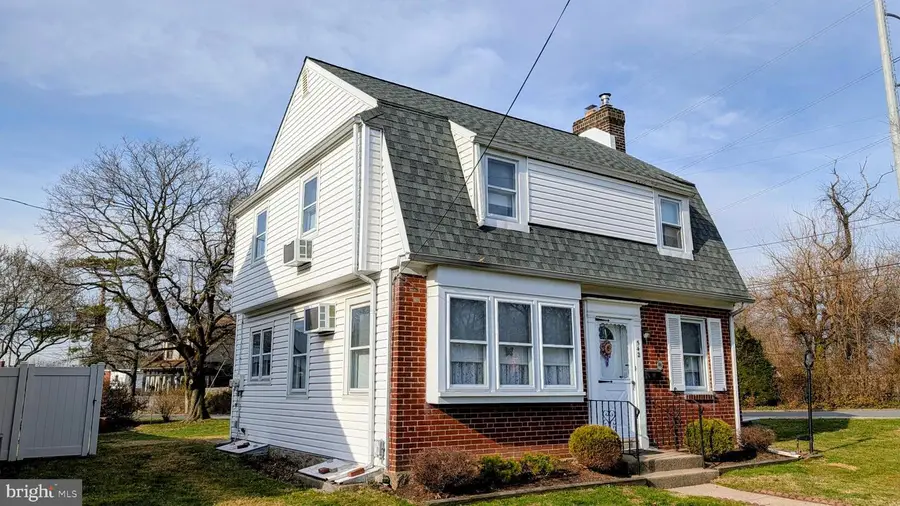 542 Crum Lynne Rd, Ridley Park, PA 19078 - #2