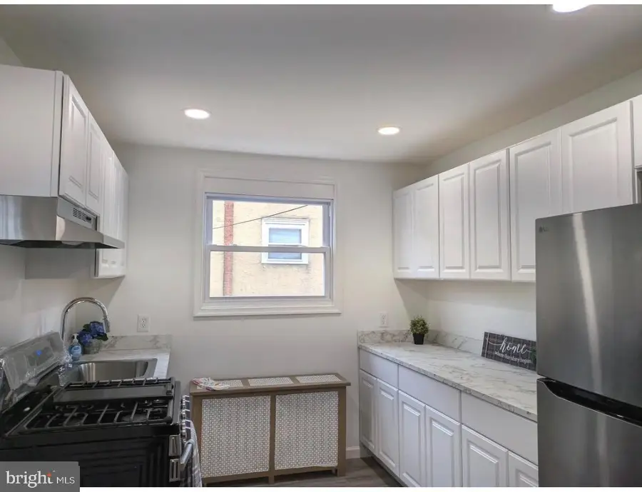 417 Copley Rd, Upper Darby, PA 19082 - #3