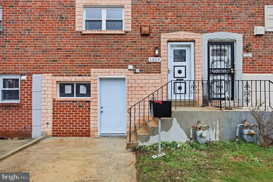 1519 Forrester Ave, Sharon Hill, PA 19079 - #2