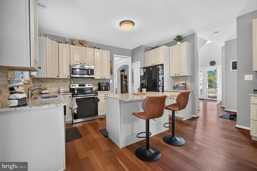 10 Buck Ln, Upper Chichester, PA 19061 - #2