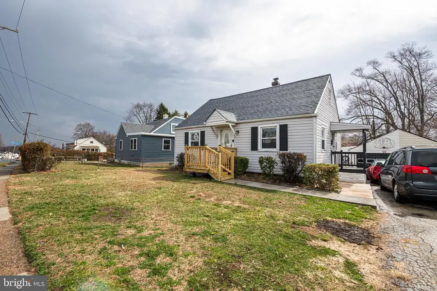 2015 Dutton Mill Rd, Aston, PA 19014 - #2