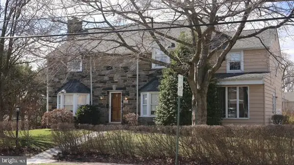 200 Warrior Rd, DREXEL HILL, PA 19026