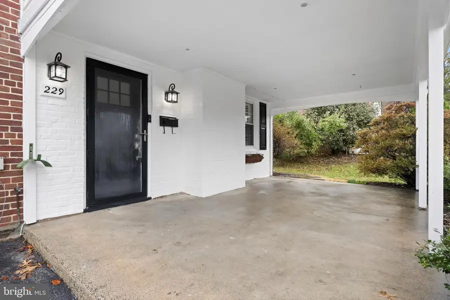 229 Glen Ridge Rd, Havertown, PA 19083 - #2