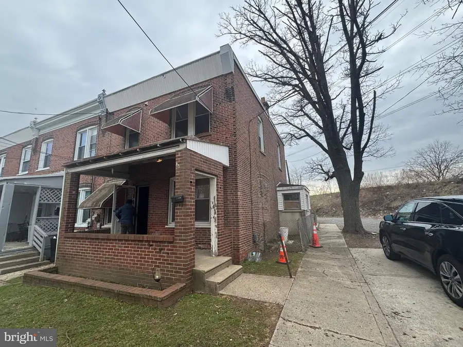 231 Hamilton Ave, Darby, PA 19023 - #2