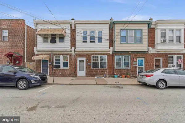 1421 E 11th St, CRUM LYNNE, PA 19022