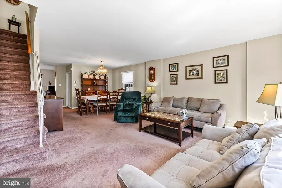 215 Riverview Ave, Ridley Park, PA 19078 - #2