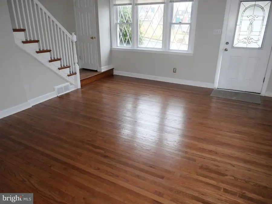 1224 Cobbs St, Drexel Hill, PA 19026 - #3