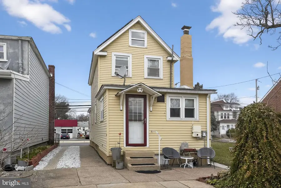 129 S Governor Printz Blvd, Essington, PA 19029 - #2