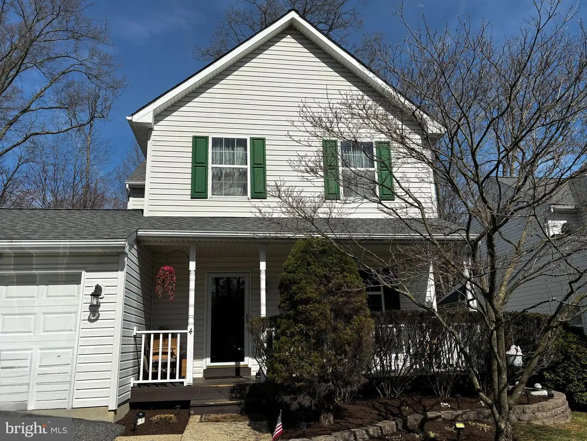 4 Cannon Ct, Upper Chichester, PA 19061 - #1