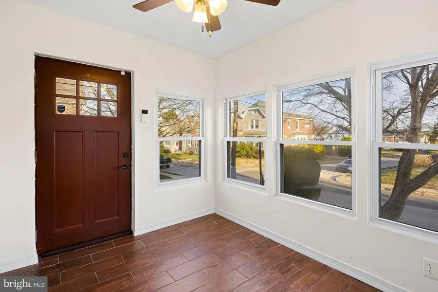 221 W Albemarle Ave, Lansdowne, PA 19050 - #3