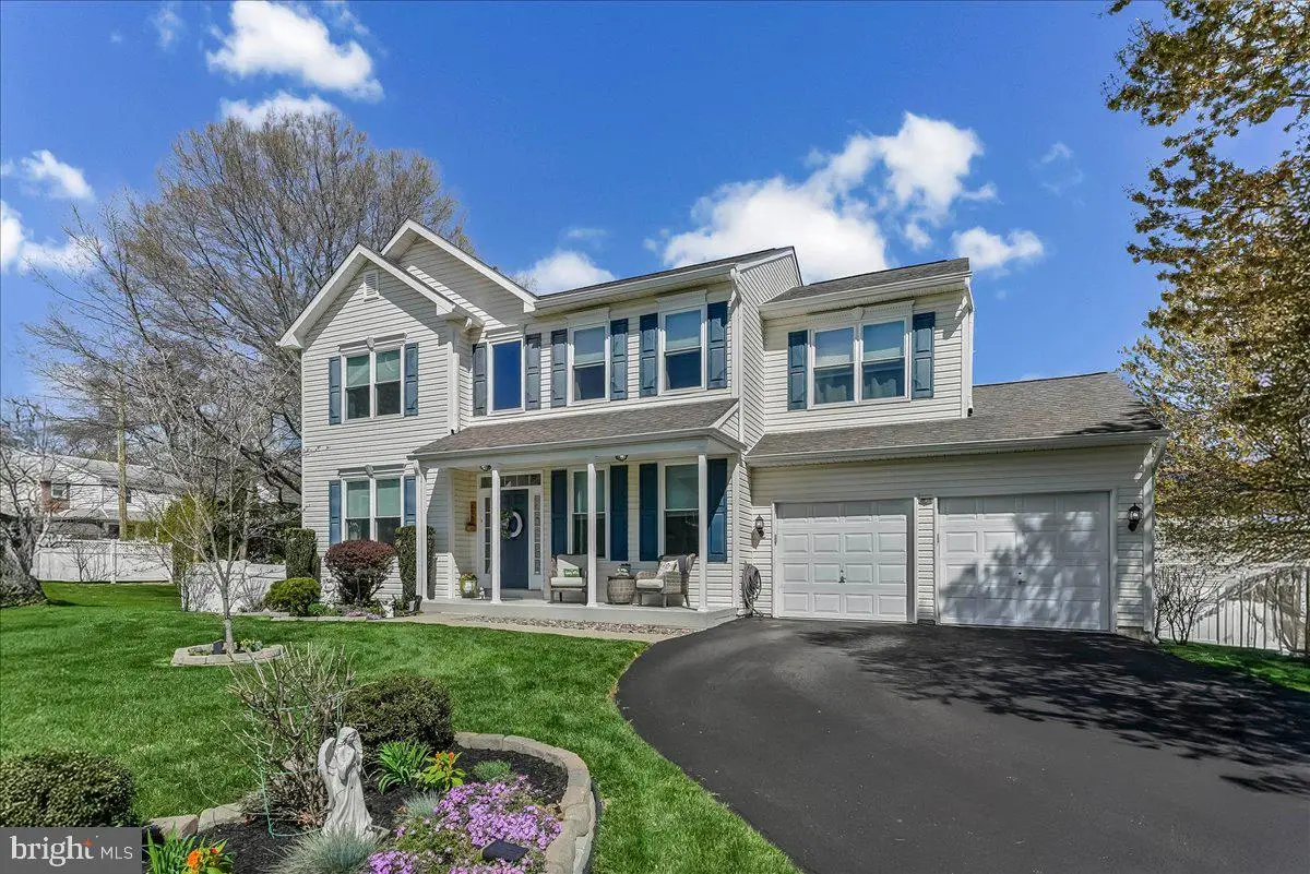 605 Barclay Cir, Springfield, PA 19064 - #1