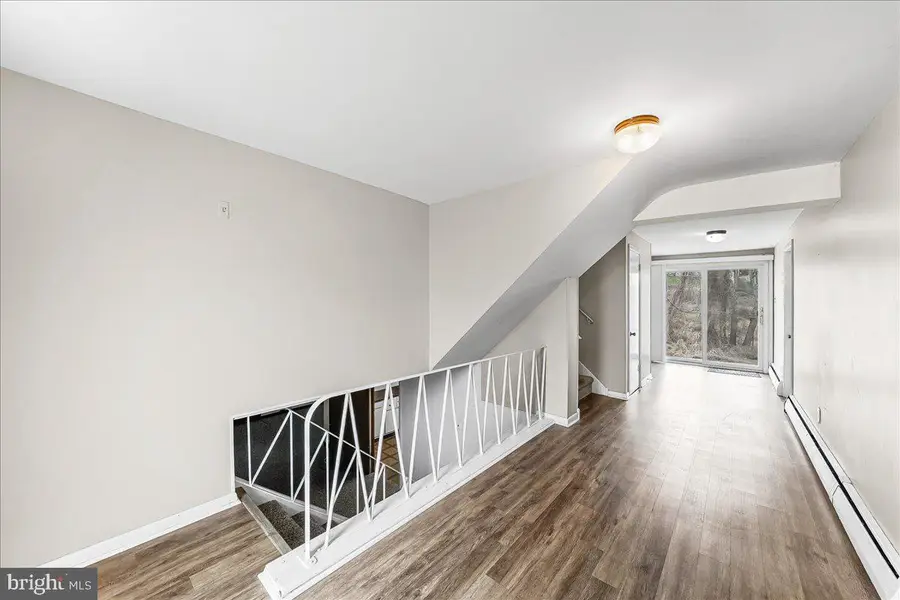 106 Lindbergh Ave, Broomall, PA 19008 - #3