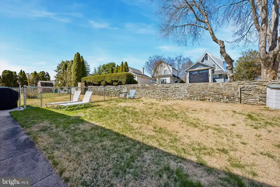 410 E Eagle Rd, Havertown, PA 19083 - #3