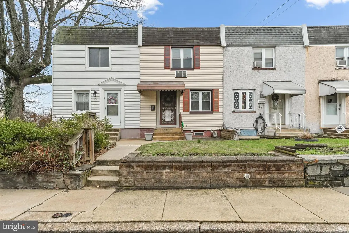 96 E Berkley Ave, Clifton Heights, PA 19018 - #1