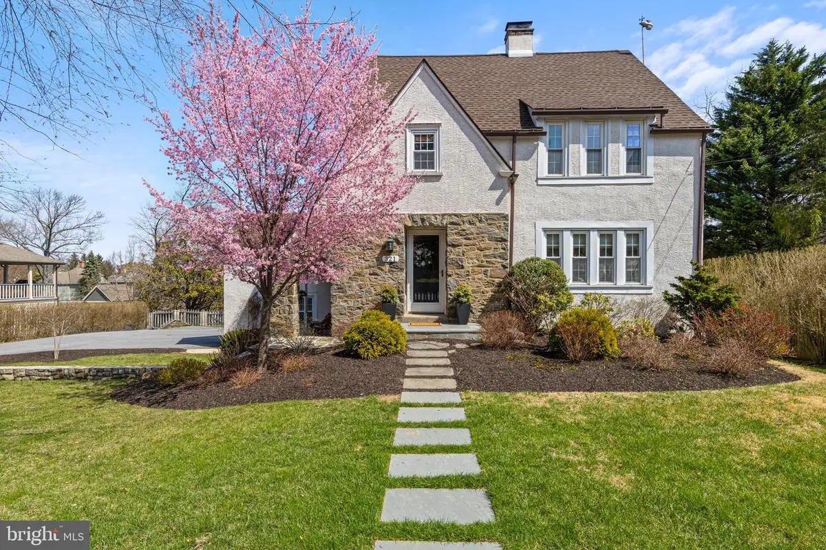 321 Conestoga Rd, Wayne, PA 19087 - #1