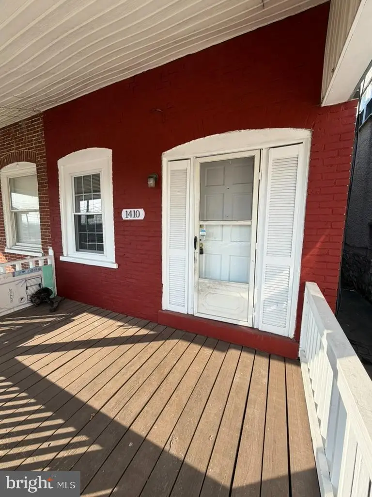 1410 Huddell Ave, Marcus Hook, PA 19061 - #2