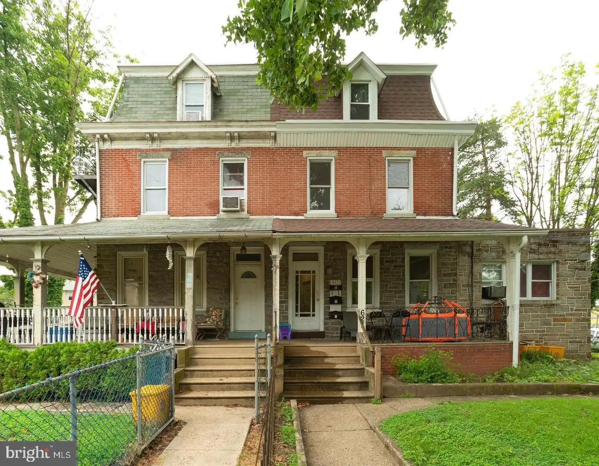 627 Macdade Blvd, Collingdale, PA 19023 - #1