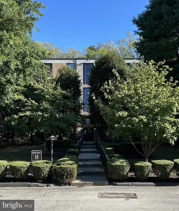 400 Glendale Rd #h32, HAVERTOWN, PA 19083