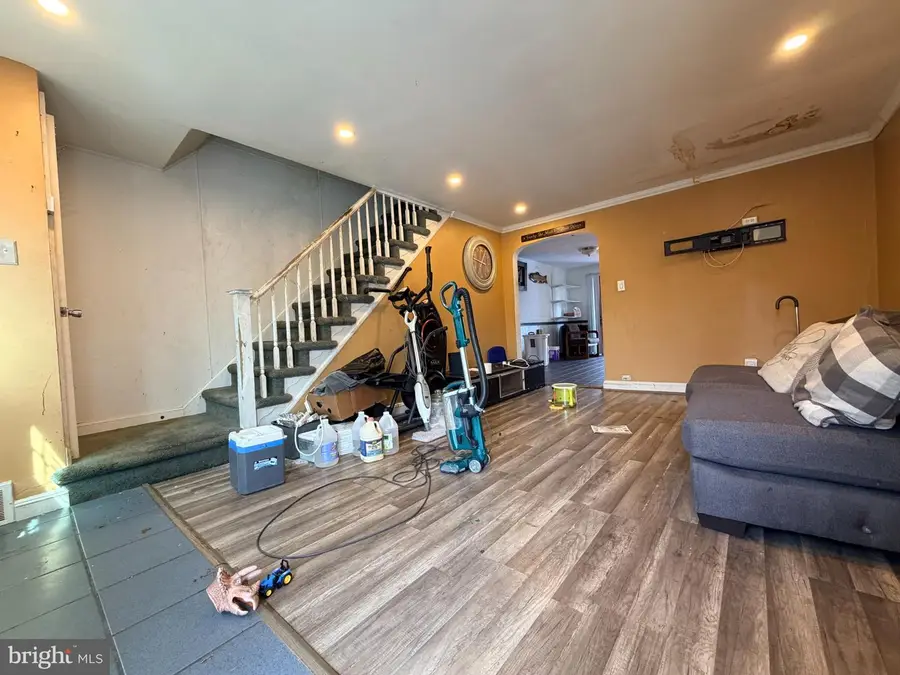 327 W 21st St, Chester, PA 19013 - #3