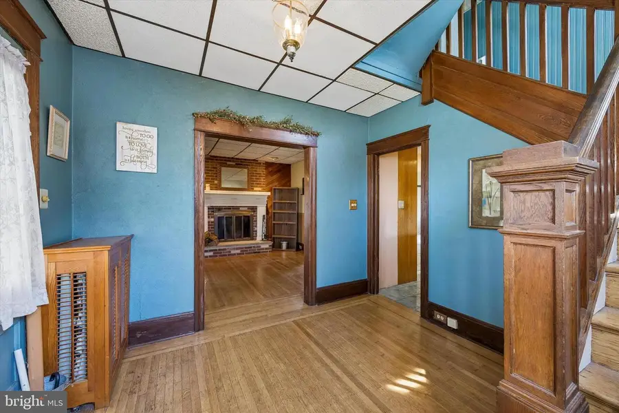 620 Gilbert Rd, Ridley Park, PA 19078 - #3