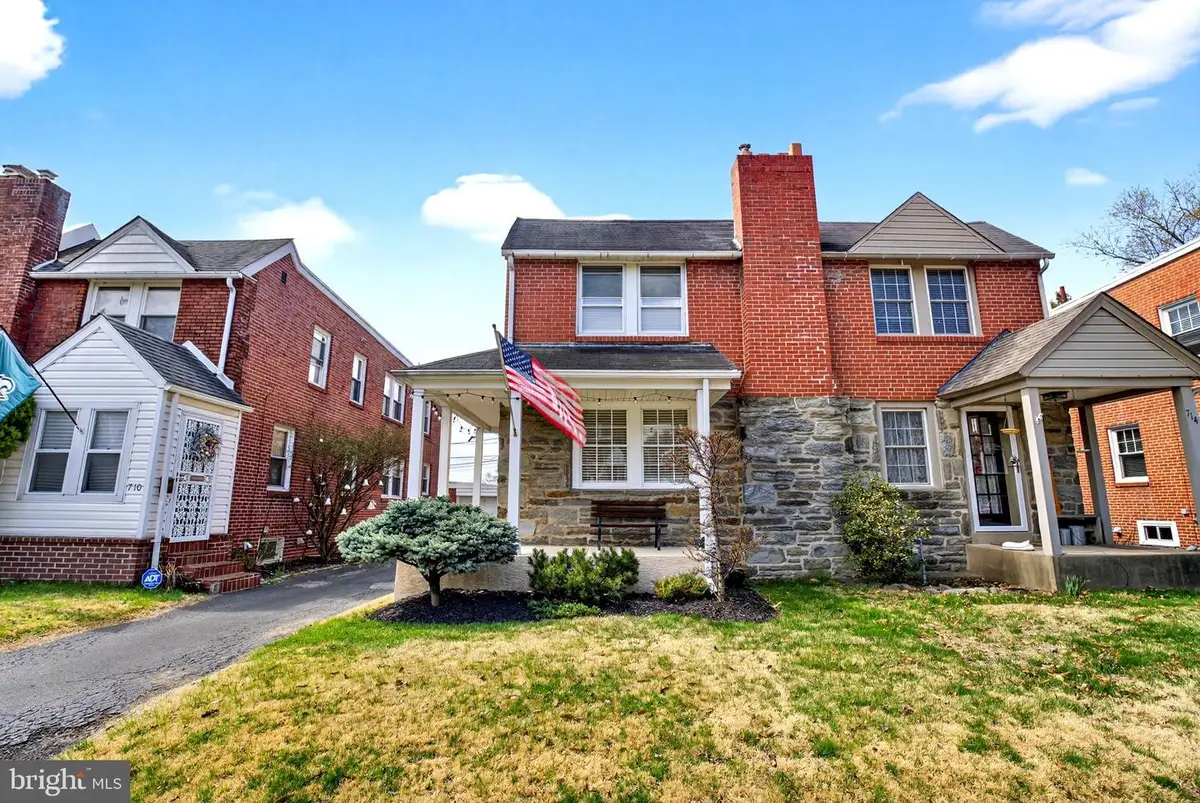 712 Clarendon Rd, Drexel Hill, PA 19026 - #1
