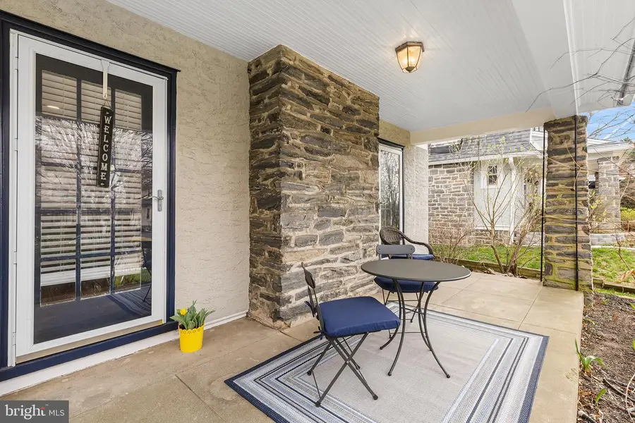 521 Strathmore Rd, Havertown, PA 19083 - #2