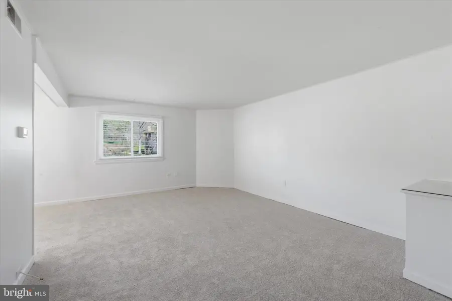 201 Painters Xing, Chadds Ford, PA 19317 - #3