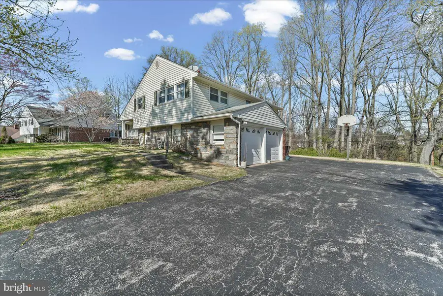 2509 Highland Avenue, Broomall, PA 19008 - #2