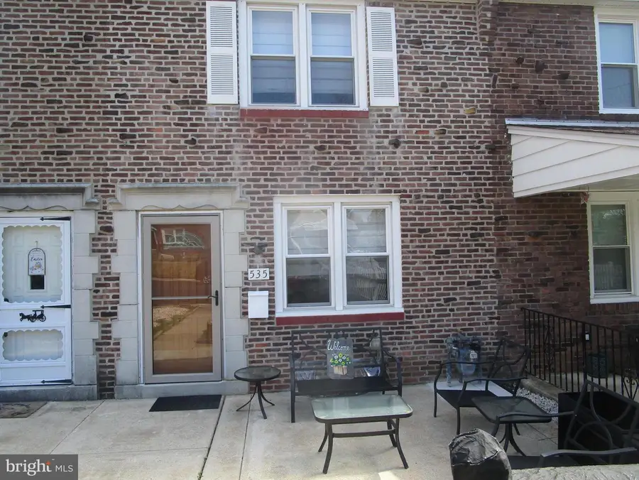 535 Seven Oaks Dr, Clifton Heights, PA 19018 - #3