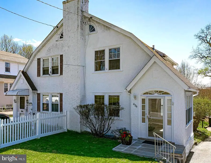 436 Saint Davids Ave, Wayne, PA 19087 - #2