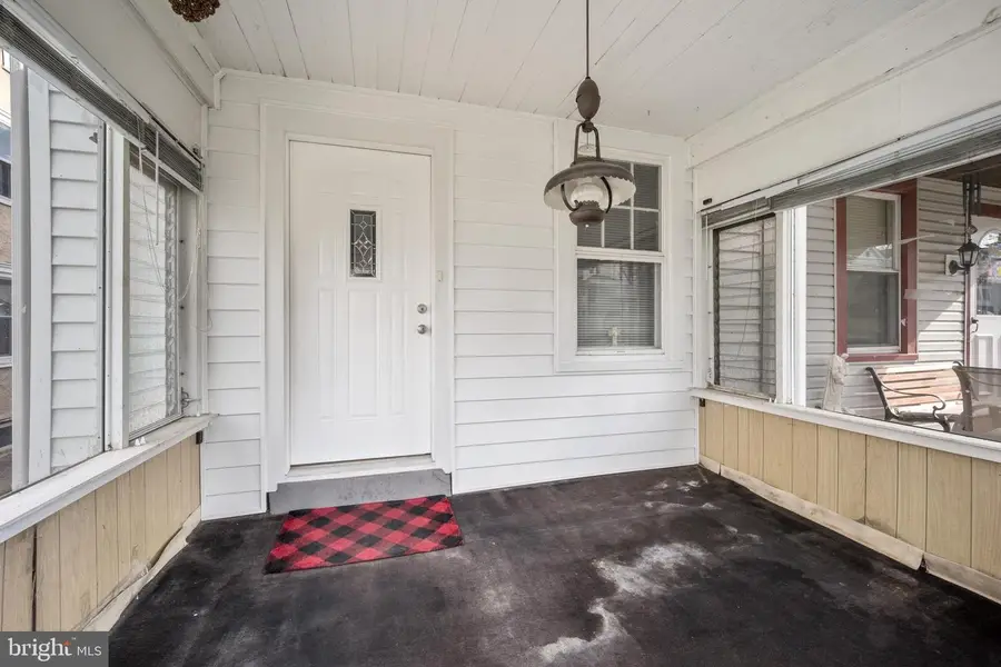 3204 Berkley Ave, Drexel Hill, PA 19026 - #3