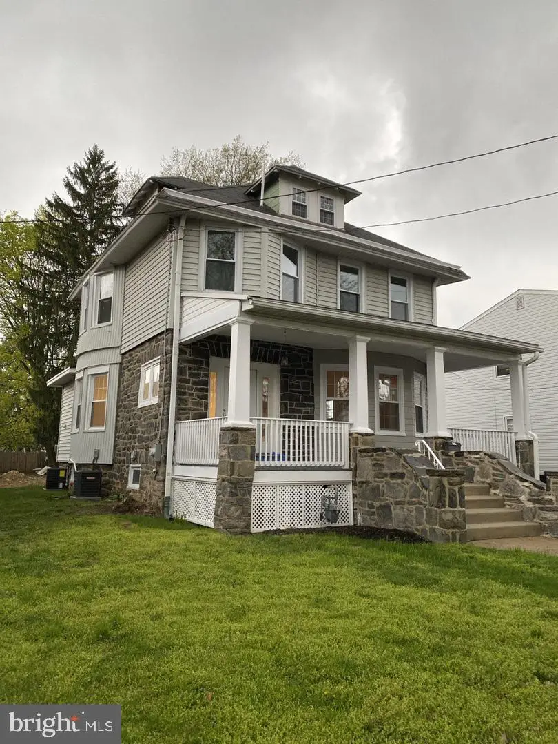 1308 Amosland Rd, Prospect Park, PA 19076 - #2