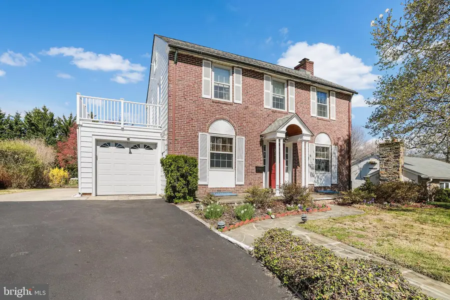 242 N Rolling Rd, Springfield, PA 19064 - #2