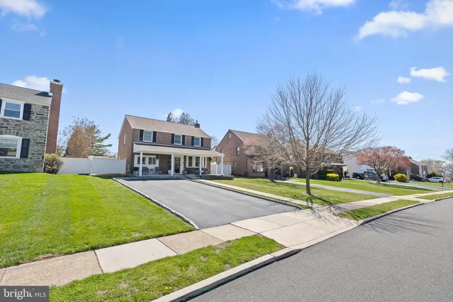 1521 Brierwood Rd, Havertown, PA 19083 - #2