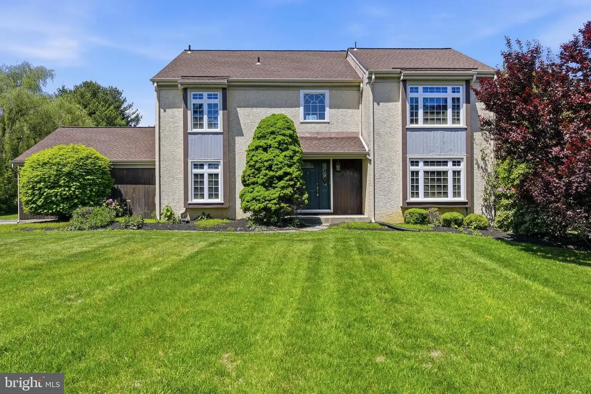 1 Glen Meadow Dr, Glen Mills, PA 19342 - #1