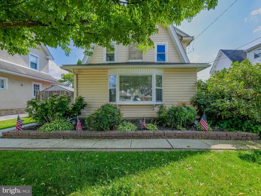 738 Foss Ave, Drexel Hill, PA 19026 - #2