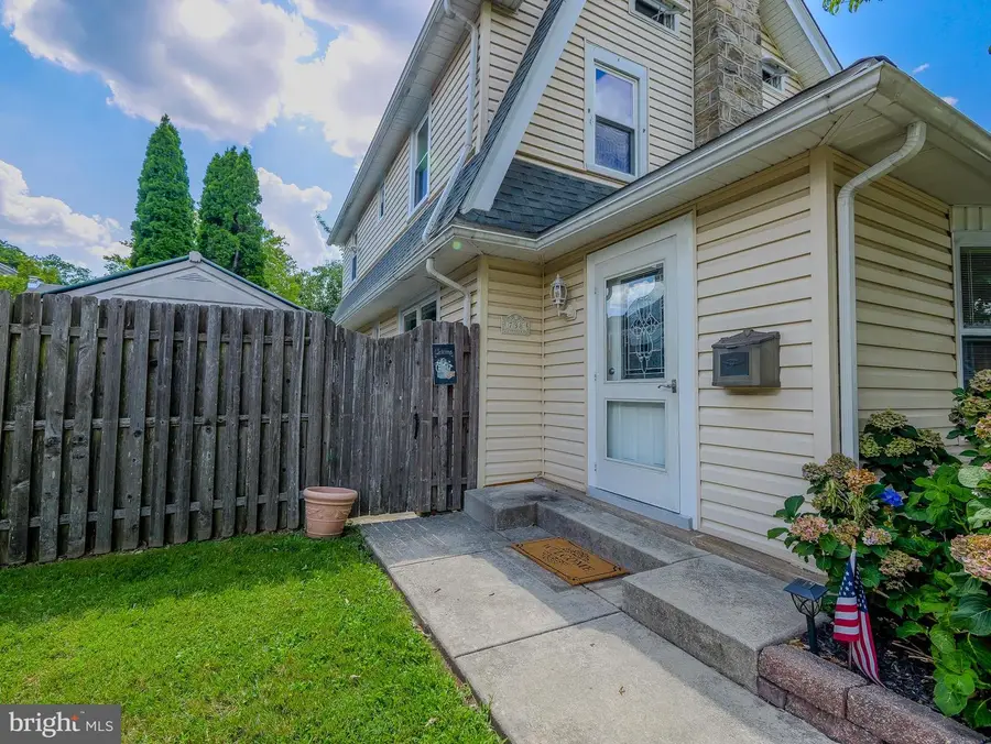 738 Foss Ave, Drexel Hill, PA 19026 - #3