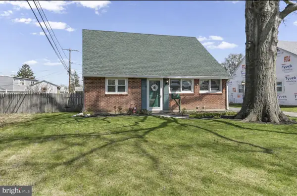 722 Brighton Ter, SECANE, PA 19018