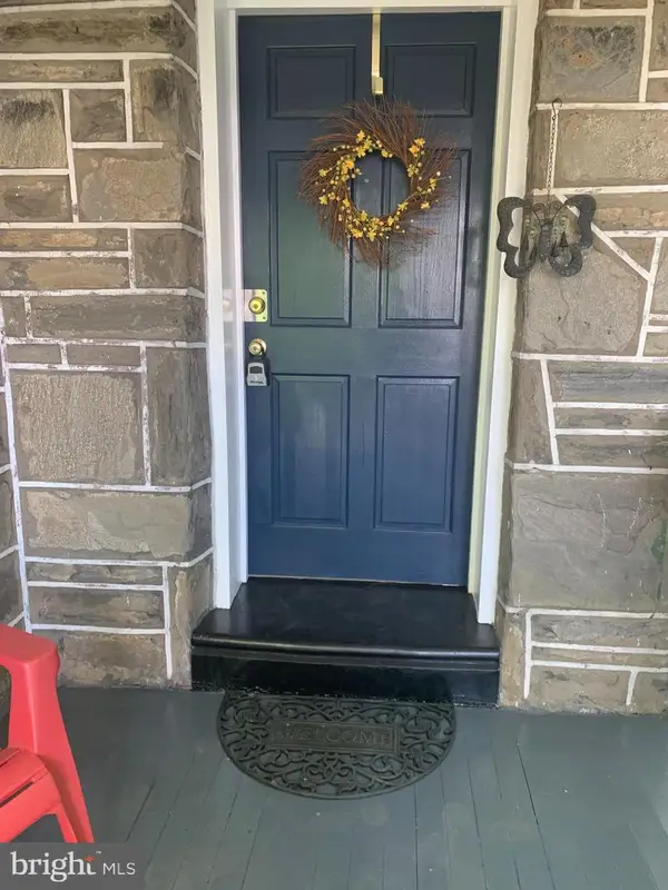 428 Croyden Rd, UPPER DARBY, PA 19082