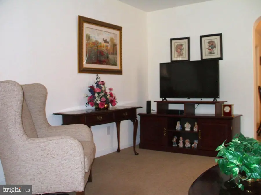 838 Colwell Rd, Swarthmore, PA 19081 - #2