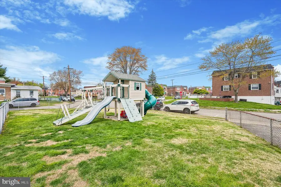 82 Hoffman Rd, Ridley Park, PA 19078 - #3