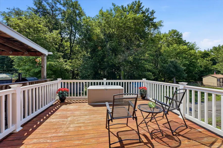 1150 Taylor Dr, Folcroft, PA 19032 - #2