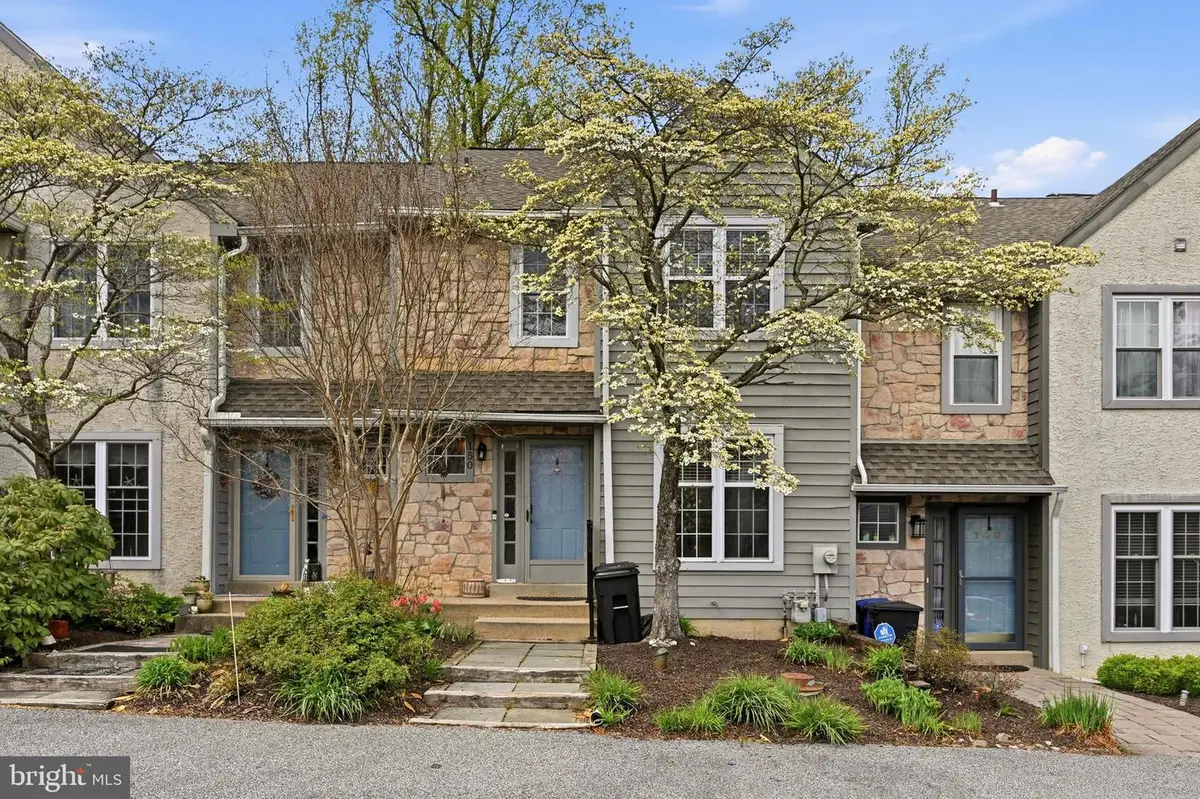 150 Nottingham Ct, Aston, PA 19014 - #1