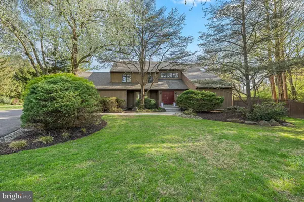 57 Sugar Maple Dr, NEWTOWN SQUARE, PA 19073