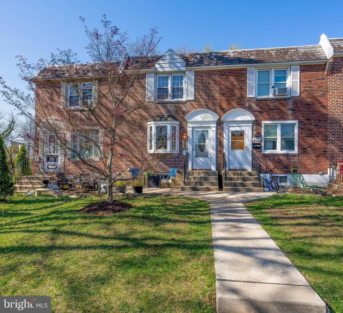 437 Park Dr, Glenolden, PA 19036 - #1