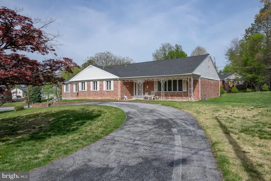 1000 Beech Rd, Wallingford, PA 19086 - #3