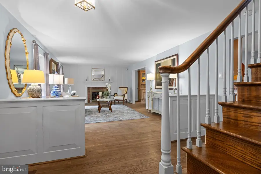 421 Saint Davids Rd, Wayne, PA 19087 - #2