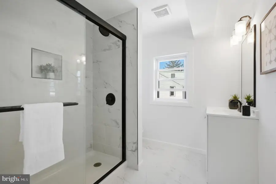 2323 Mole Rd, Secane, PA 19018 - #3